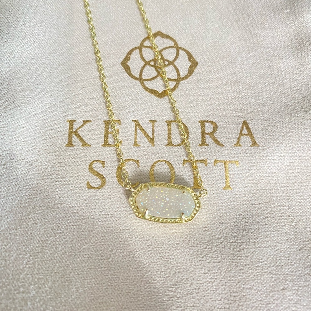 Gold Kendra Scott Necklace